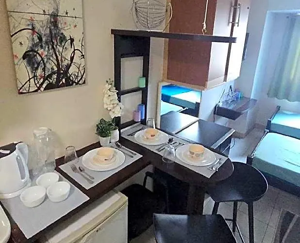Cozy Staycation Or Student In Hotel