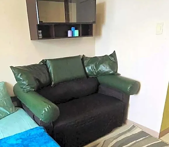 Cozy Staycation Or Student In 4* Manille