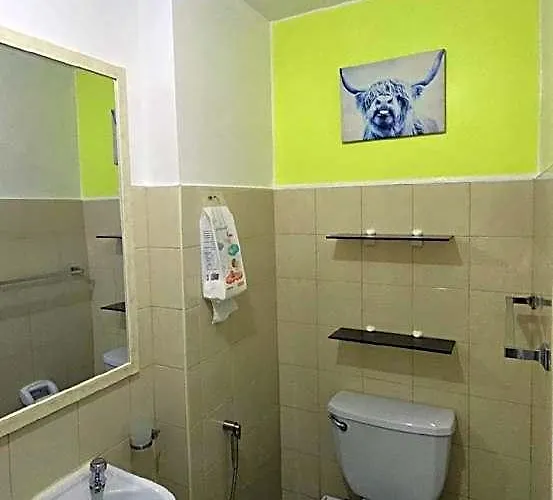 Cozy Staycation Or Student In Hotel Manille